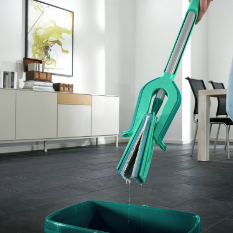 Швабра хозяйственная с отжимом Leifheit Picobello S micro duo фото 4